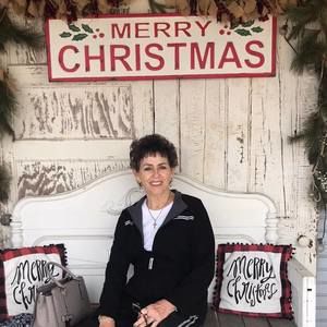 Meet your Posher, Joyce